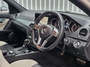 Mercedes-Benz C Class 6.3 C63 V8 AMG Saloon 4dr Petrol SpdS MCT Euro 5 (457 ps) 38