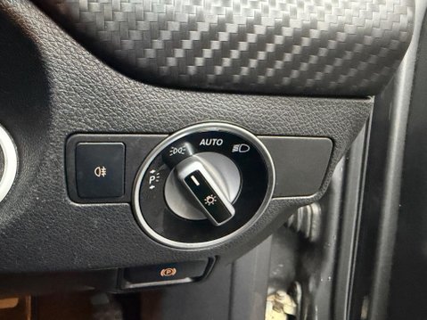 Mercedes-Benz A Class 2.1 A200d AMG Line (Premium) 7G-DCT Euro 6 (s/s) 5dr 53