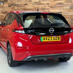 Nissan LEAF 39kWh Acenta Hatchback 5dr Electric Auto (150 ps) 2