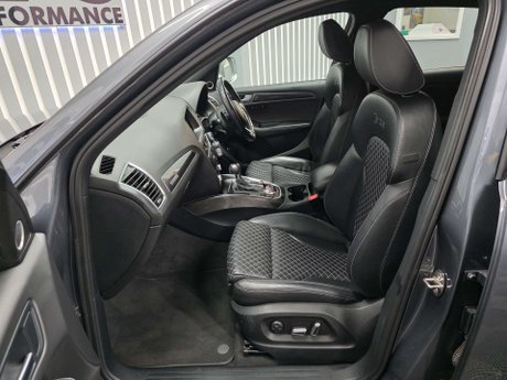 Audi SQ5 3.0 BiTDI V6 SUV 5dr Diesel Tiptronic quattro Euro 6 (s/s) (313 ps) 21