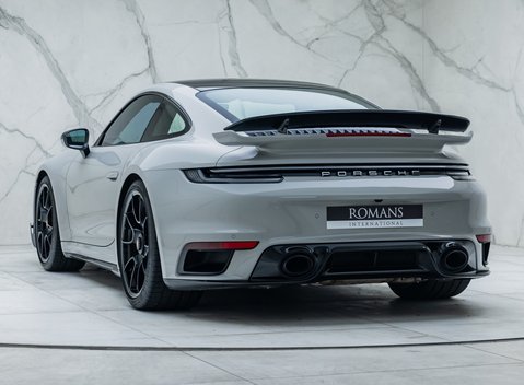 Porsche 911 Turbo S 7