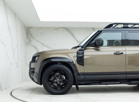 Land Rover Defender 110 D250 First Edition 31