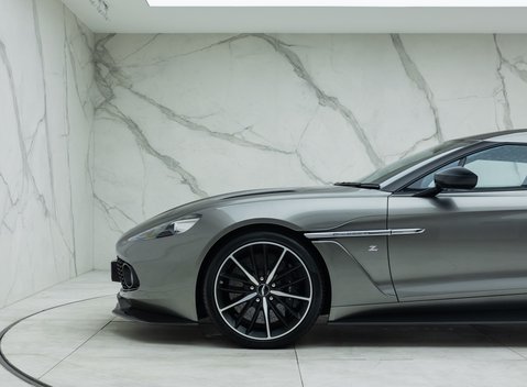 Aston Martin Vanquish ZAGATO 42