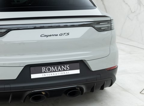 Porsche Cayenne GTS 23