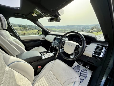 Land Rover Discovery SD6 HSE LUXURY 15