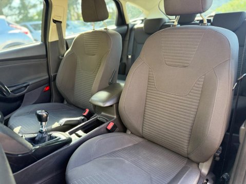 Ford Focus 1.5 TDCi Titanium Euro 6 (s/s) 5dr 17