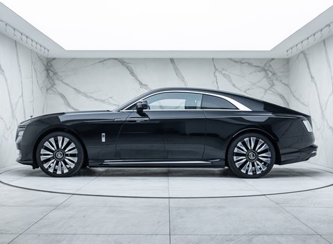 Rolls-Royce Spectre 10