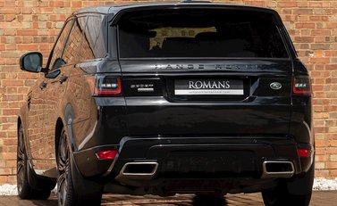 Land Rover Range Rover Sport 4.4 SDV8 Autobiography Dynamic 3