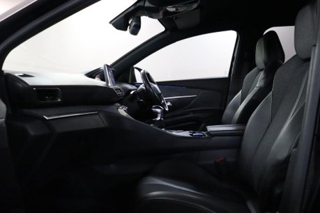 Peugeot 3008 PURETECH S/S GT LINE 43