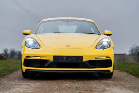 Porsche 718 CAYMAN 4.0 GTS 22