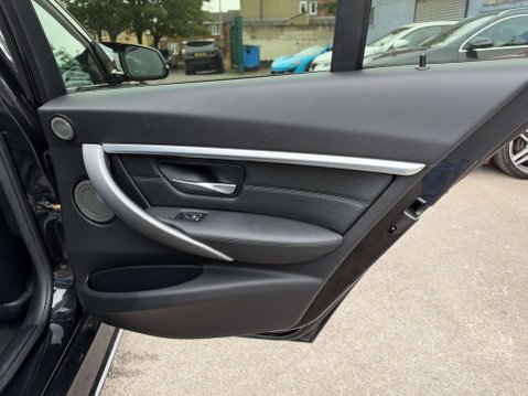 BMW 3 Series 3.0 335d M Sport Shadow Edition Saloon 4dr Diesel Auto xDrive Euro 6 (s/s) 34