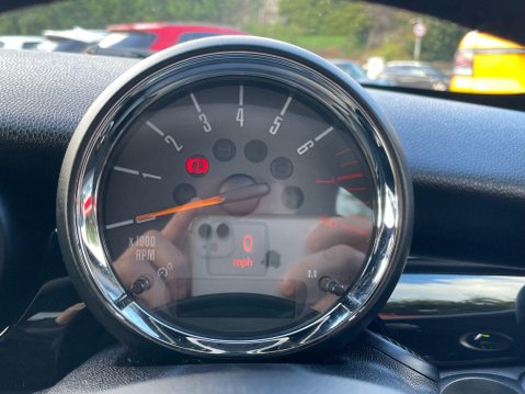 Mini Coupe 1.6 John Cooper Works Euro 5 (s/s) 2dr 29