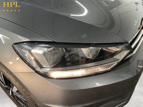 Volkswagen Touran 1.5 TSI EVO R-Line MPV 5dr Petrol Manual Euro 6 (s/s) (150 ps) 9