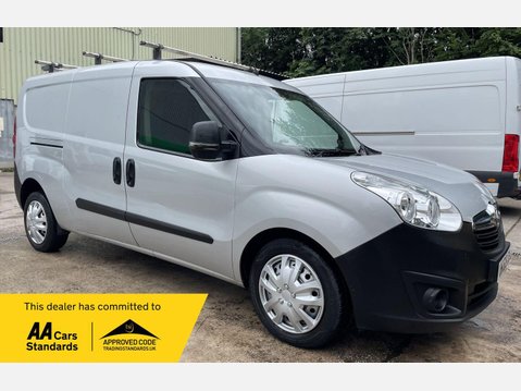 Vauxhall Combo 1.6 Turbo D 2300 Sportive Panel Van 4dr Diesel Manual L2 H1 Euro 6 (s/s) (1 1
