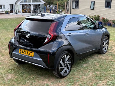 Toyota Aygo X 1.0 Aygo X Exclusive VVT-i Auto 5dr 26