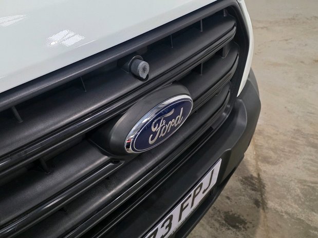 Ford Transit RANSIT 350 L2 DIESEL RWD 2.0 Eco Blue 130ps H2 Leader Van 6