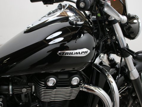 Triumph Thunderbird THUNDERBIRD STORM 29