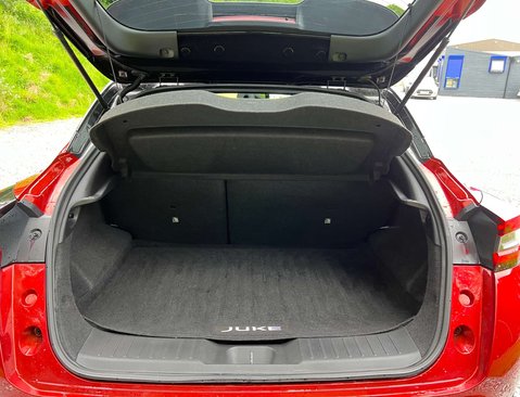 Nissan Juke 1.0 Juke Tekna+ DiG-T 5dr 49