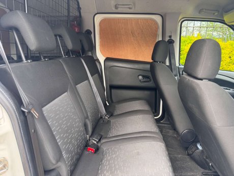 Vauxhall Combo 1.2 Combo 2300 CDTi S/S 27