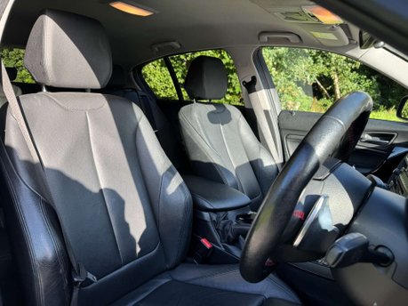 BMW 1 Series 2.0 120d Sport Auto 5dr 19