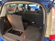 Renault Grand Scenic 1.6 VVT Dynamique TomTom Euro 5 5dr 18