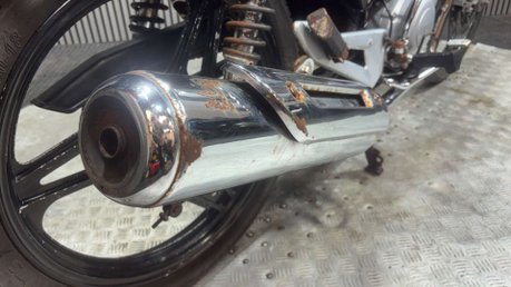 Yamaha YBR 125 2005 20K CARBED MODEL PROJECT LEARNER BIKE 125CC 8