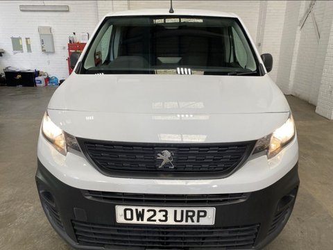 Peugeot Partner BLUEHDI PROFESSIONAL PREMIUM PLUS L1 2