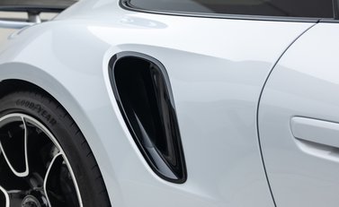 Porsche 911 Turbo S (992) 39
