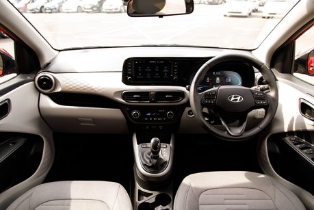 Hyundai i10 PREMIUM