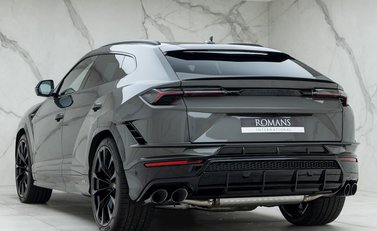 Lamborghini Urus S 3