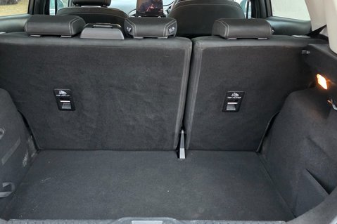 Ford Fiesta 1.0T TITANIUM 5 DOOR.. LOOK! ONLY 24000 MILES! SAT NAV! BLUETOOTH! 15