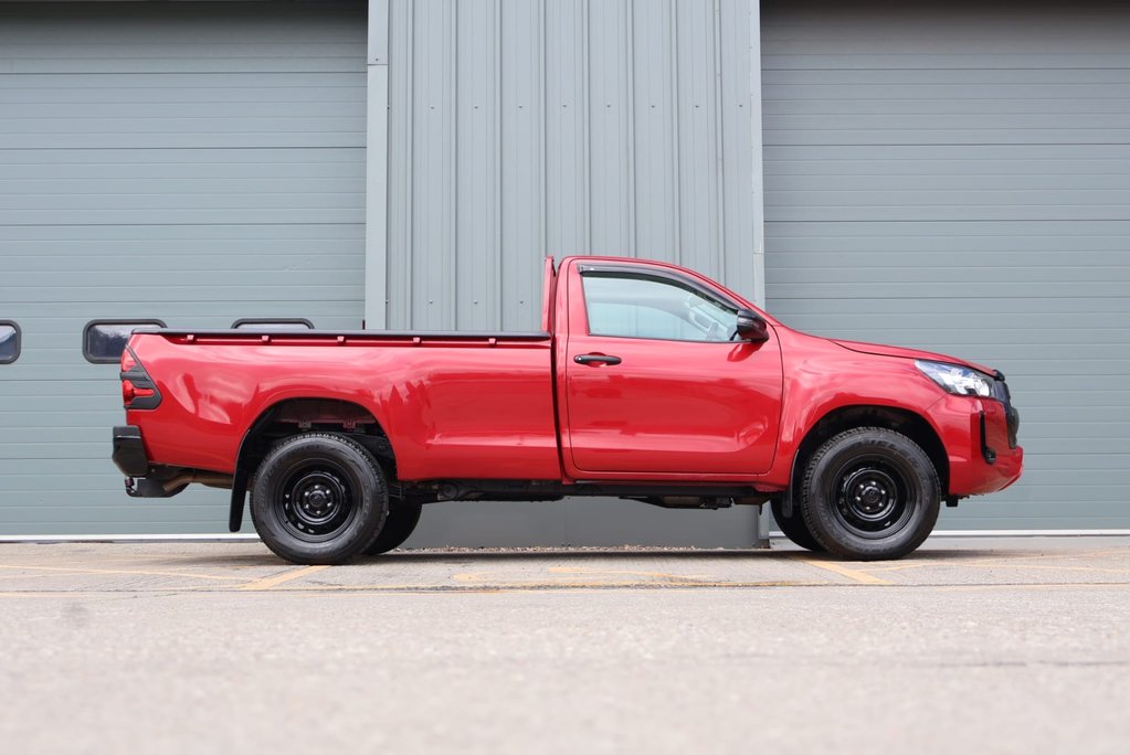 Toyota Hilux 2023 ACTIVE 4WD D-4D S/C only 3000 miles styled by seeker leather seats  4