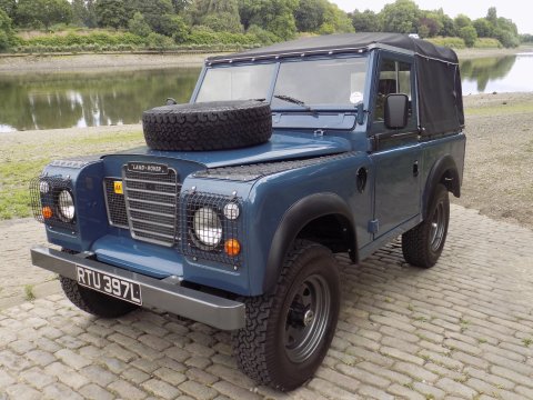 Land Rover 88 Series III SWB - John Brown HQ Special Edition 61
