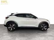 Nissan Juke 1.6 Tekna SUV 5dr Petrol Hybrid Auto Euro 6 (143 ps) Alloys - Air Con - DAB 8
