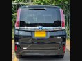 Toyota Noah Hybrid G 34