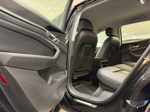 Audi E-Tron 50 Technik Auto quattro 5dr 71.2kWh 48