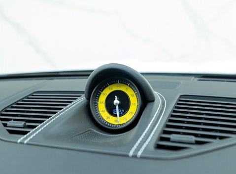 Porsche 911 Dakar 22