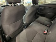 Toyota Yaris 1.33 Dual VVT-i Design Euro 6 5dr 16