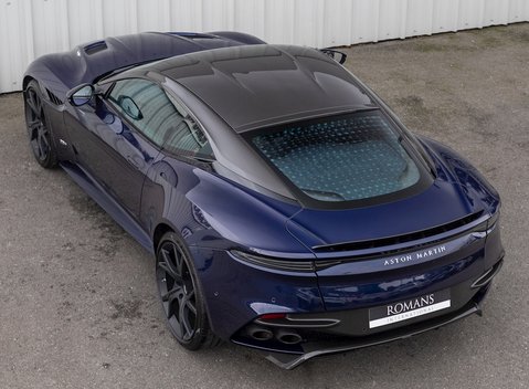 Aston Martin DBS Superleggera 9