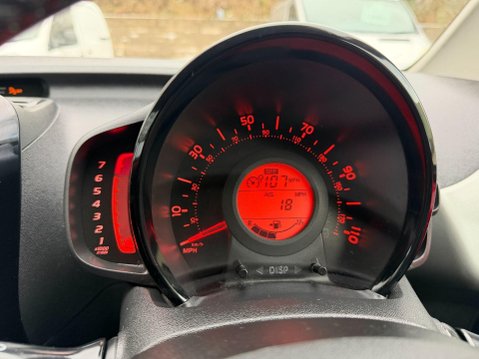 Citroen C1 1.2 PureTech Flair Euro 6 5dr 33