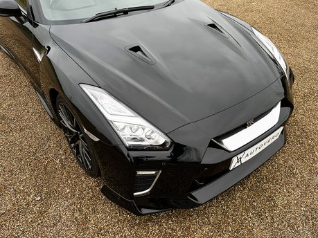 Nissan GT-R RECARO 34