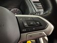 Volkswagen Transporter 2.0 Transporter T28 Highline TDI 13