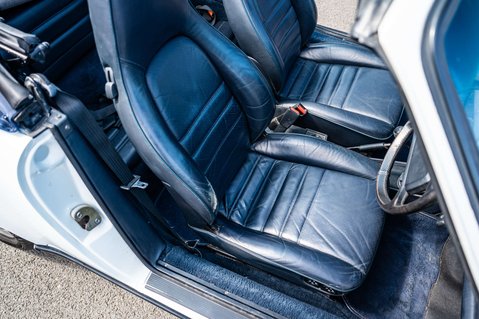 Porsche 911 3.2 Classic Carrera Cabriolet 2dr Petrol Manual (231 bhp) 35
