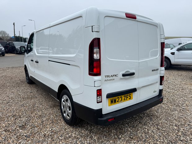 Renault Trafic LWB L2H1 Low Roof Advance L130 Air Con Sensors EURO 6 10