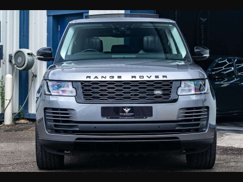 Land Rover Range Rover 3.0 Range Rover Vogue SE D MHEV Auto 4WD 5dr 28
