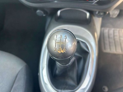 Nissan Juke 1.6 Acenta SUV 5dr Petrol Manual Euro 5 (s/s) (117 ps) 16