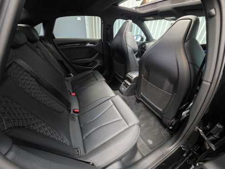 Audi RS3 2.5 TFSI GPF Audi Sport Edition Saloon 4dr Petrol S Tronic quattro Euro 6 ( 21