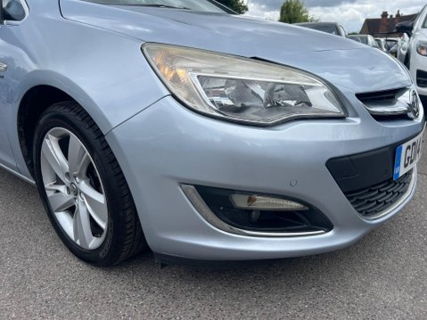 Vauxhall Astra 1.6 16v SRi Auto Euro 5 5dr 12
