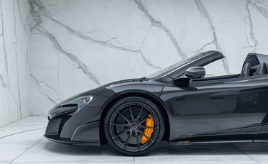 McLaren 675LT Spider MSO Carbon Series 47
