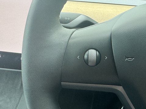 Tesla Model Y SUV 5dr Electric Auto RWD (341 bhp) 12